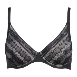 Chantelle Kristen Plunge Bra Black*